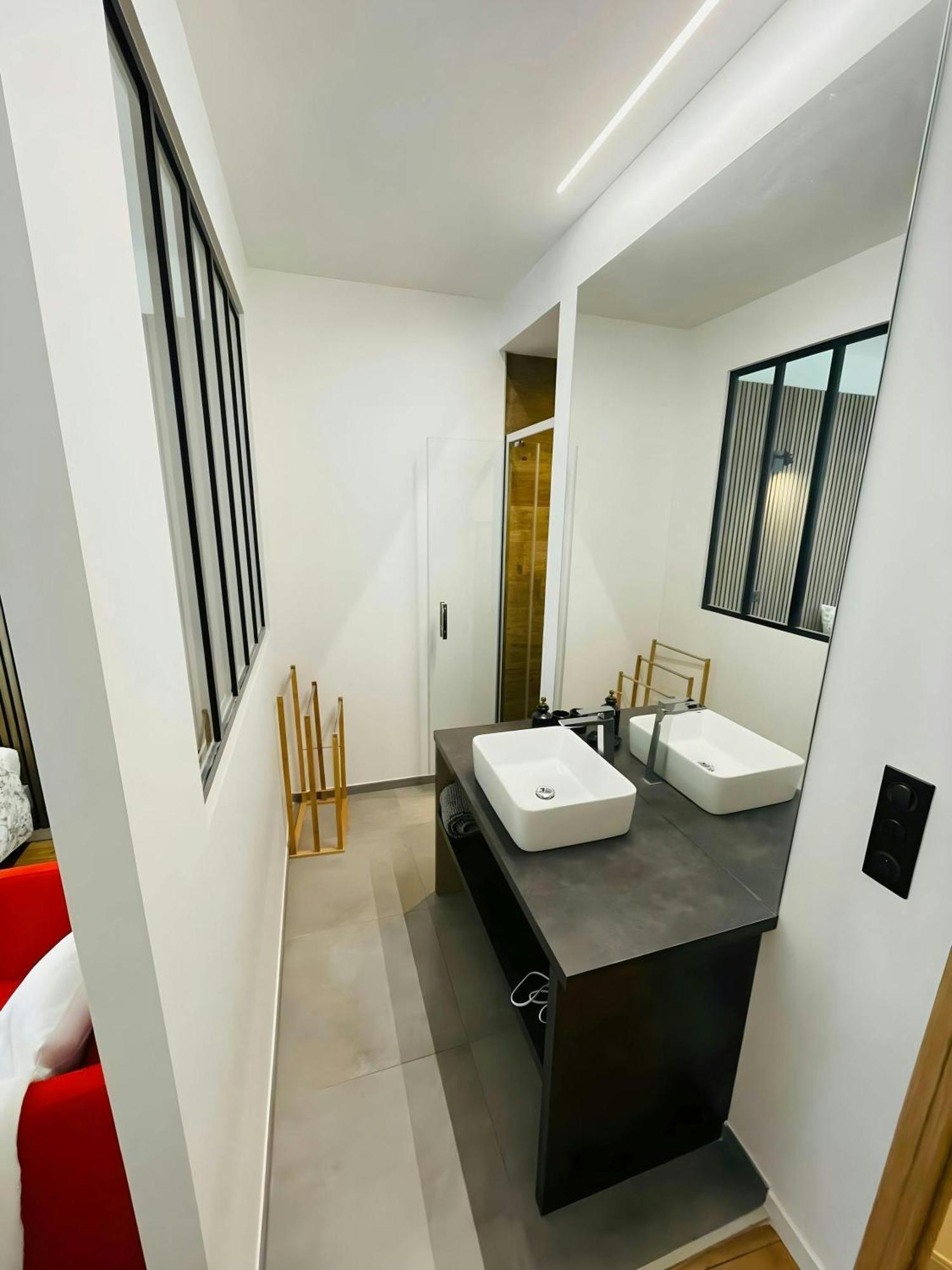 Le Charmant Bailla Reims Exteriör bild